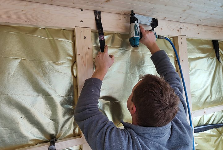 installing a garden building
