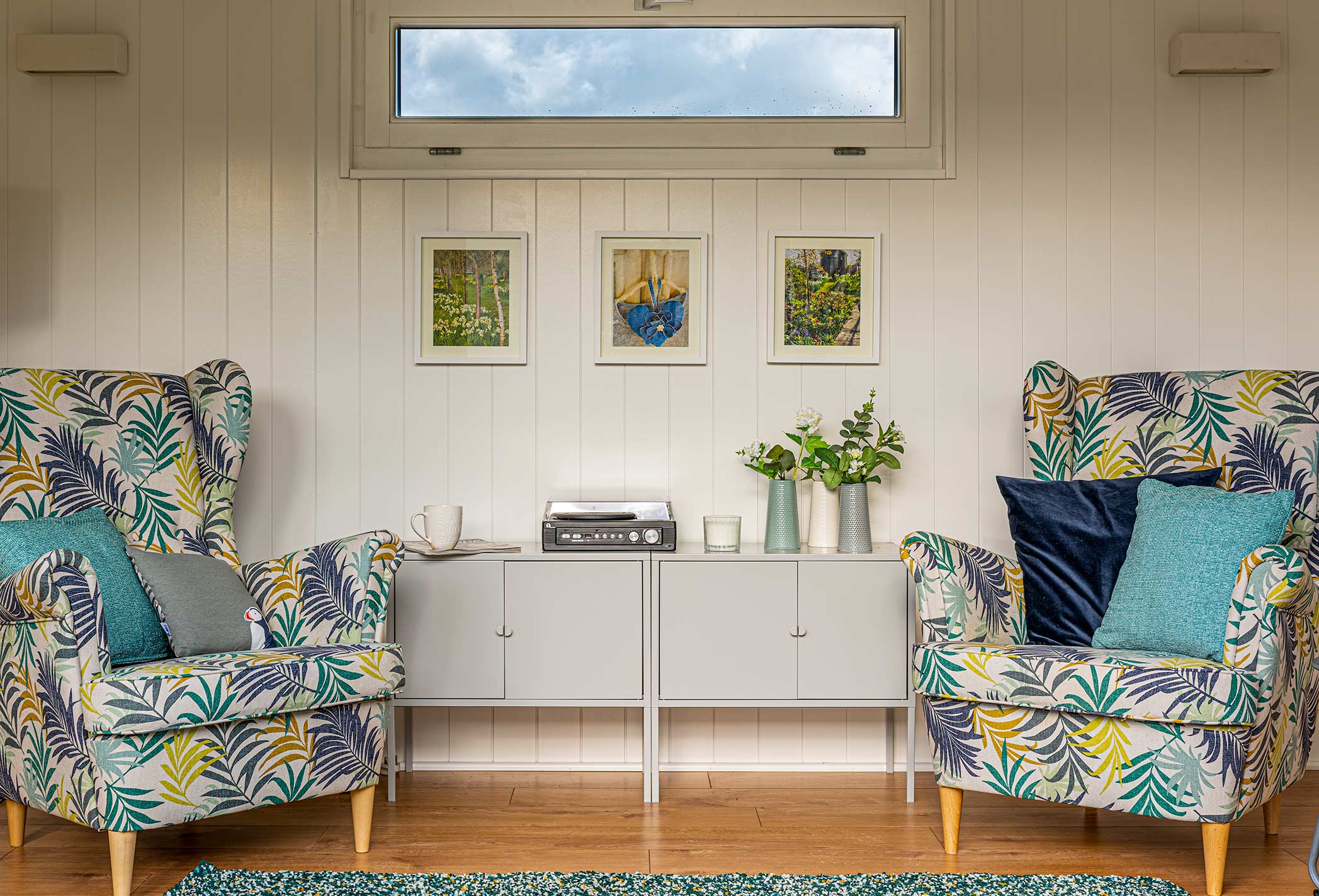 Garden room interior